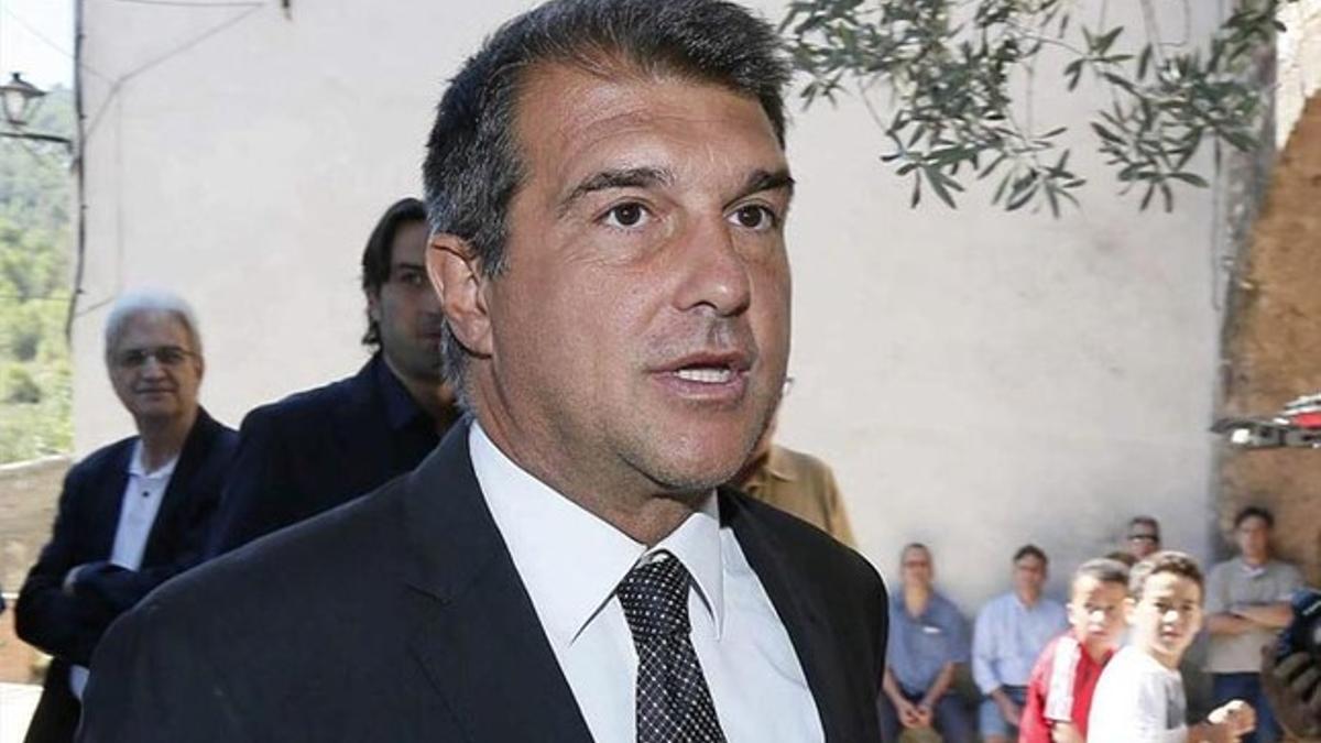 Todo el mundo está pendiente de la resolución del 'caso Laporta'