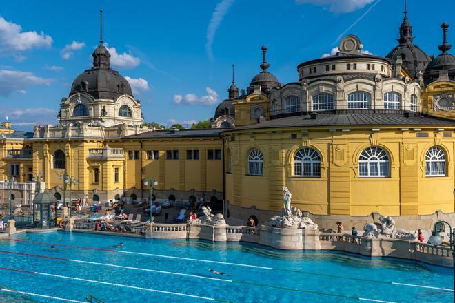 Baños termales de Szechenyí, Budapest