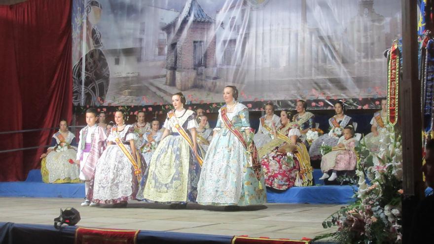 Burjassot inicia las presentaciones falleras