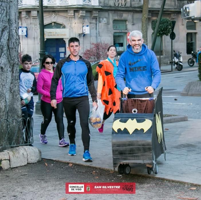 Cerca de 5.000 corredores toman la salida de la Alameda unas horas antes de la Nochevieja