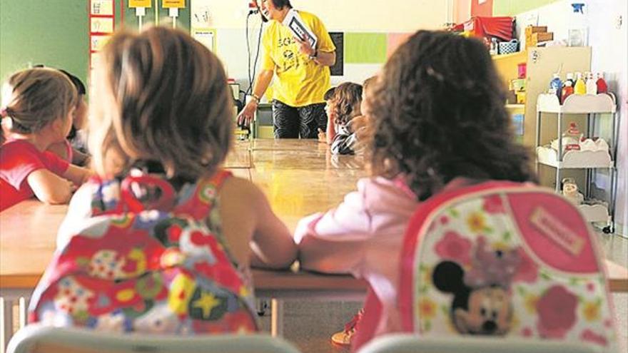 Vila-real abona 60.000 € en ayudas para niños en escuelas infantiles