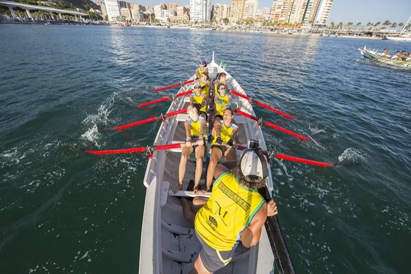 Regata de Jábegas en el Muelle Uno