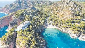Cala en la localidad gerundense donde se rodó la película hollywodiense De repente, el último verano.