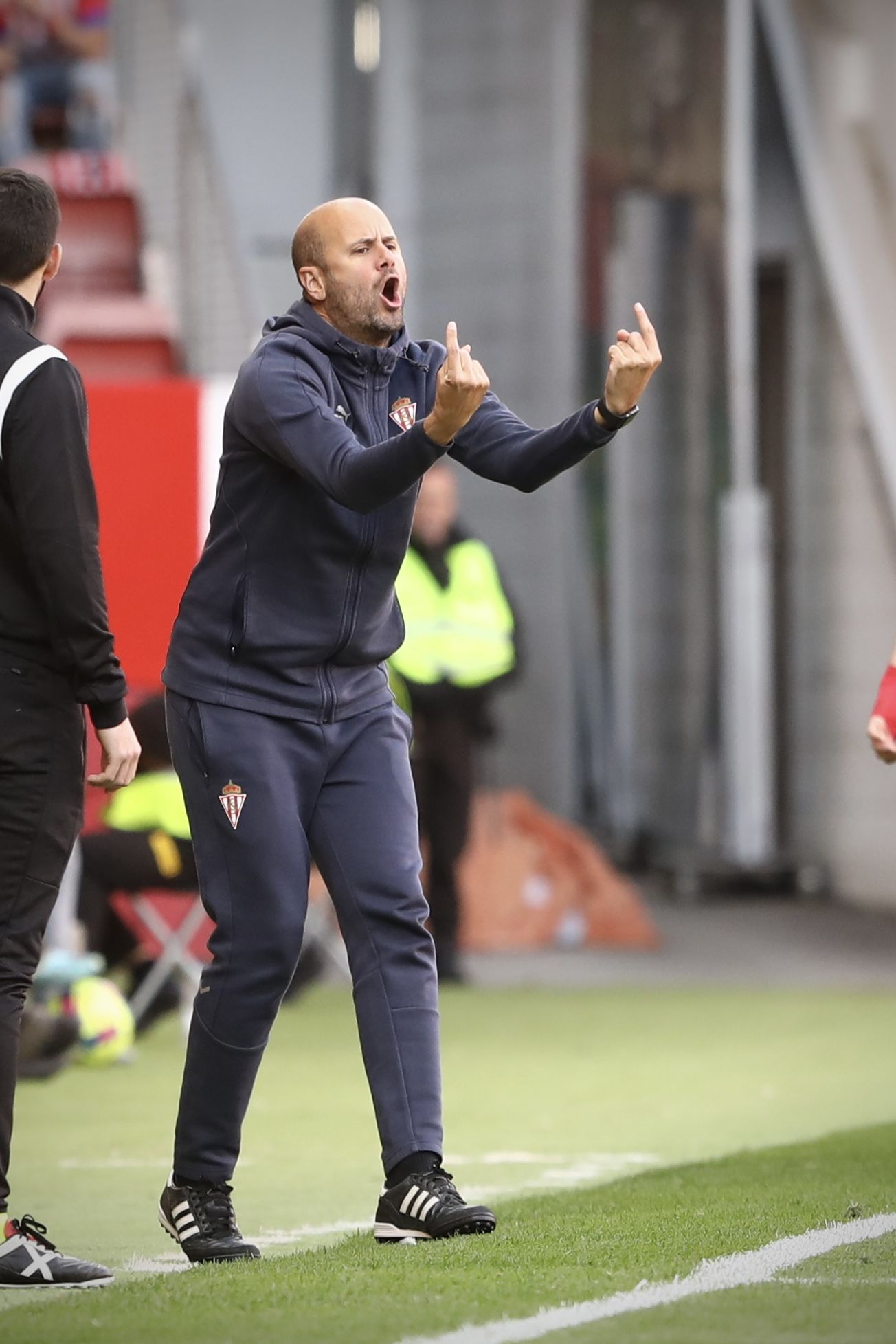 Así fue el encuentro entre el Sporting y el Granada