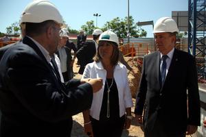 Declaracions del rector de la UB, Dídac Ramírez, i de l’alcaldessa de l’Hospitalet, Núria Marín, aquest dimarts durant la visita d’obres al campus de Bellvitge