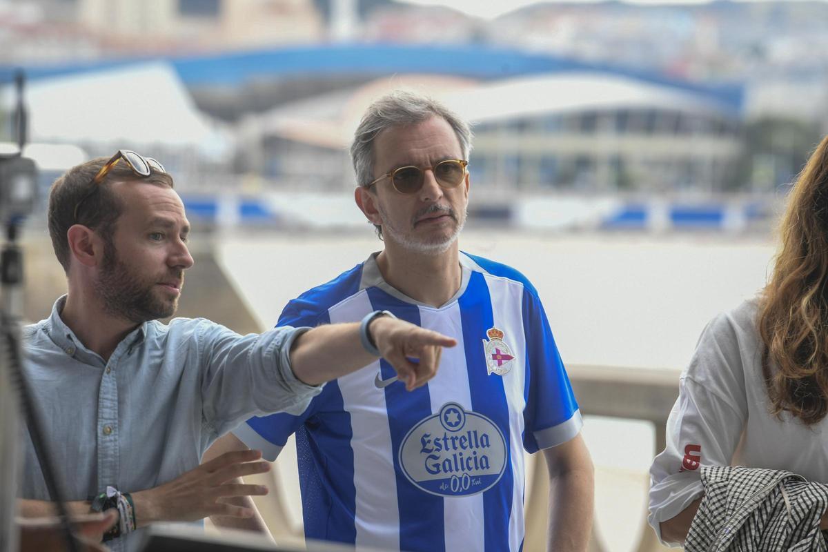 Rodaje del videoclip del himno del Deportivo en el paseo marítimo