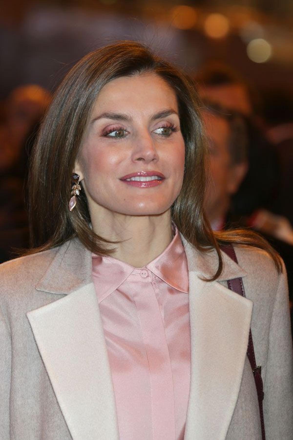 Letizia Ortiz con pendientes desmontables de Coolook en FITUR