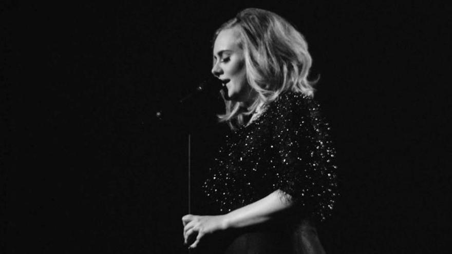 La cantant Adele actuarà el 24 i 25 de maig del 2016 a Barcelona.