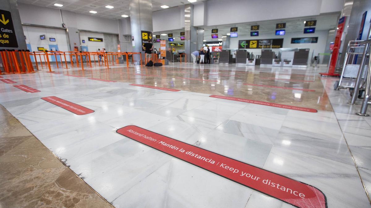 Imagen de archivo de la terminal del aeropuerto Reina Sofía.