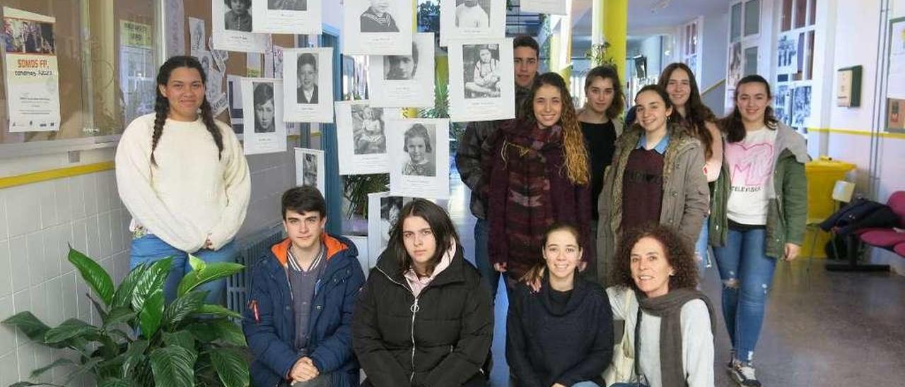 Delante, por la izquierda: Natacha Serrano, Darío Iglesias, Noemí García, María Viñes y Jimena García. Detrás: Óscar González, Ana Pérez, Lucía Fuster, Eva Amandi, Andrea Huerta y Andrea Miyar.