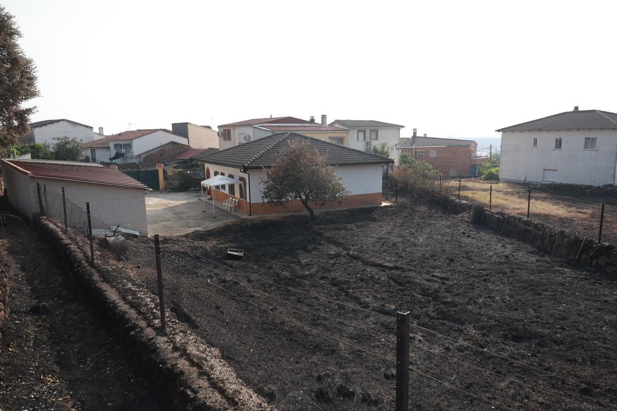 Fotogalería | Los vecinos vuelven a sus casas: así ha quedado Villar de Plasencia