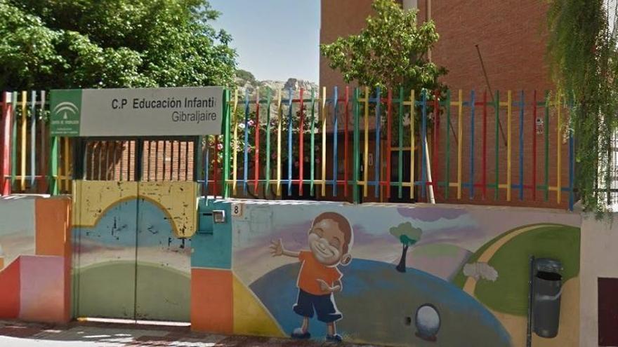 La escuela infantil Gibraljaire dejará de tener amianto.