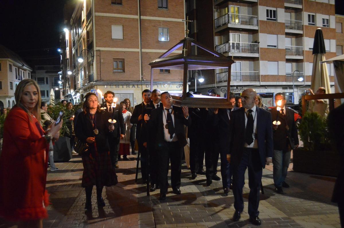 La nueva Procesión el Santo Sepulcro de Benavente, en imágenes