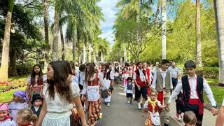 Más de mil alumnos de La Pureza protagonizan su romería por Santa Cruz