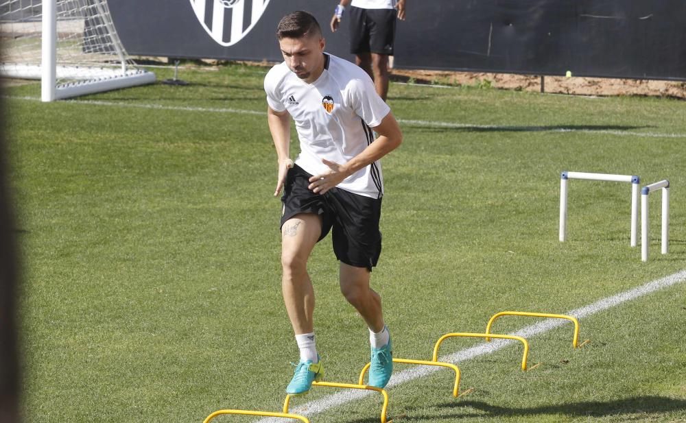 Las mejores imágenes del entrenamiento del Valencia CF