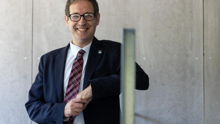 vesa, reelegido por aclamación presidente de la Unión de los Federalistas Europeos en el Congreso de Barcelona