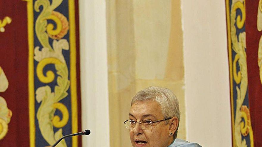 Josefa Sanz, durante la inauguración del curso universitario de 2014.