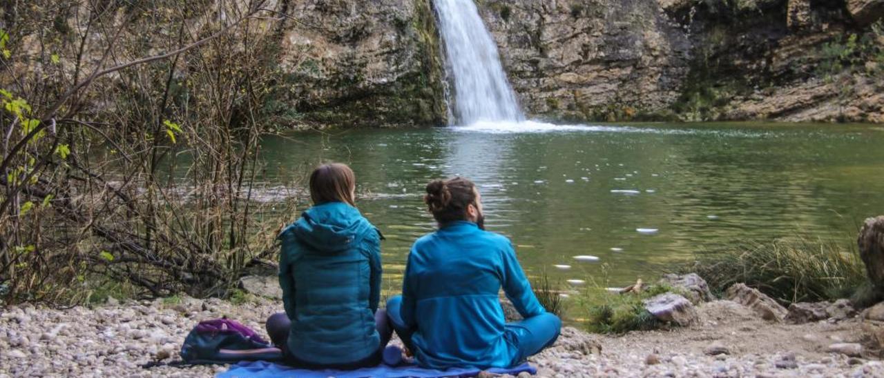 Los saltos de agua del Barranc de l&#039;Encantada y el Molí del Salt presentan en estos momentos una imagen espectacular, lo que está atrayendo a numerosos visitantes.