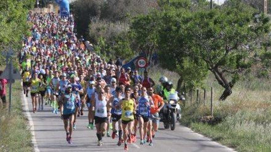 Un instante de la media maratón de Ibiza celebrada en 2016.