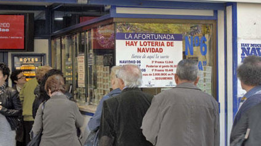 Los españoles, los europeos que más juegan a la lotería
