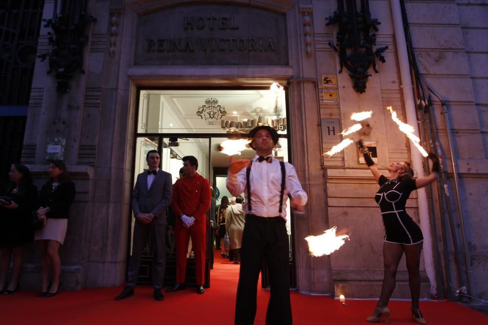 Fiesta de inauguración del Reina Victoria