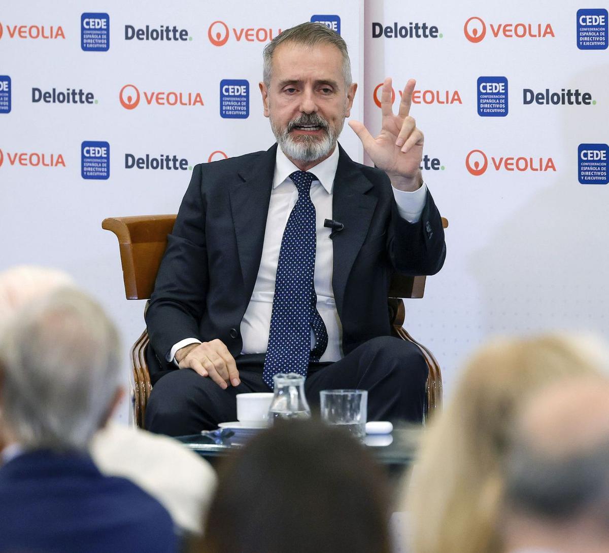 Murtra proposa fusions de telecos a canvi d’invertir en tecnologia a la UE Murtra proposa fusions de telecos a canvi d’invertir en tecnologia a la UE