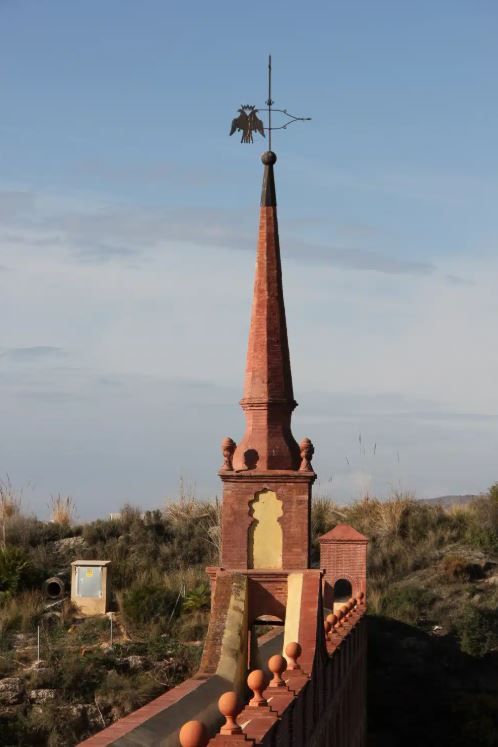 Todas las imágenes de este acueducto del siglo XIX que pocos conocen en Málaga y que es una joya de ingeniería