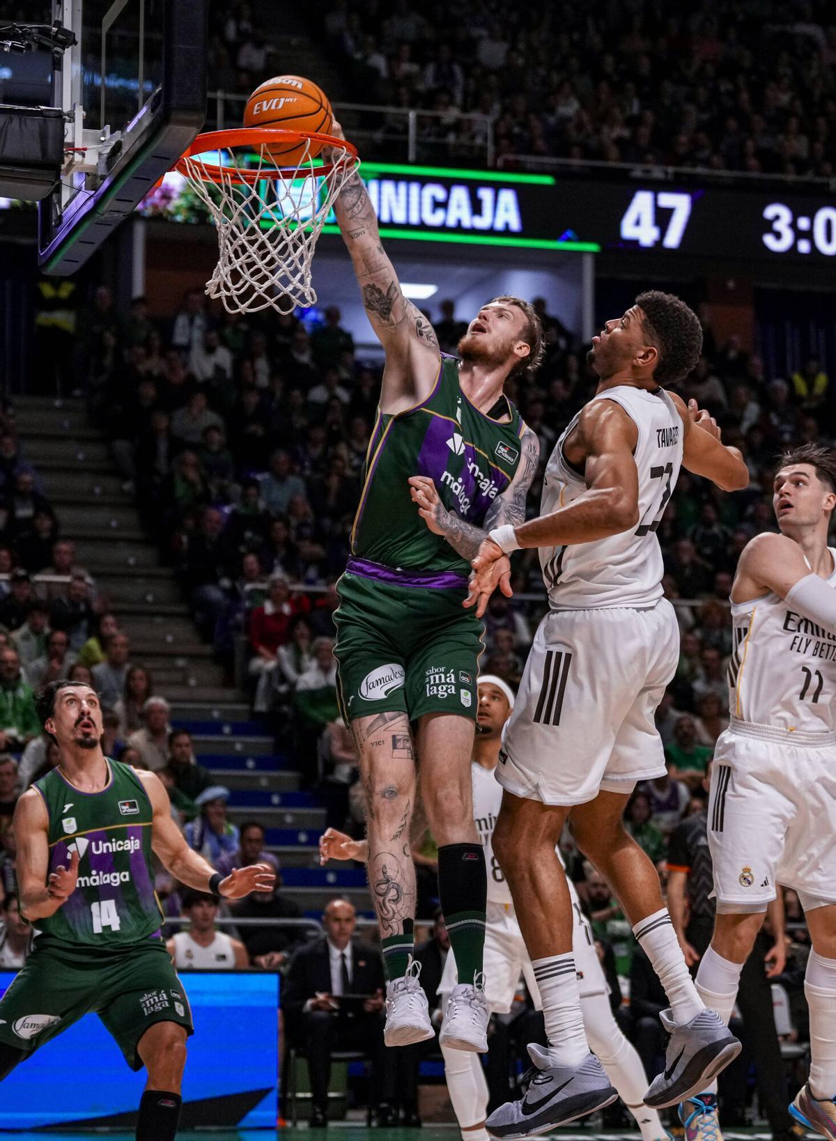 Partido disputado entre Unicaja y Real Madrid