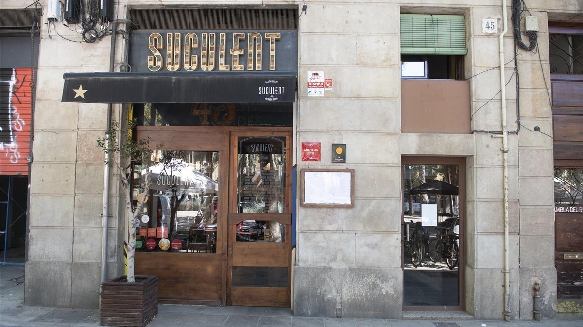 La fachada del restaurante Suculent, en Barcelona.