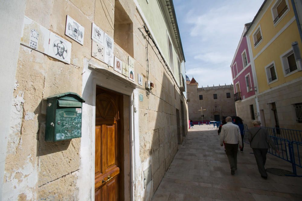 Miles de personas en el domingo de Santa Faz