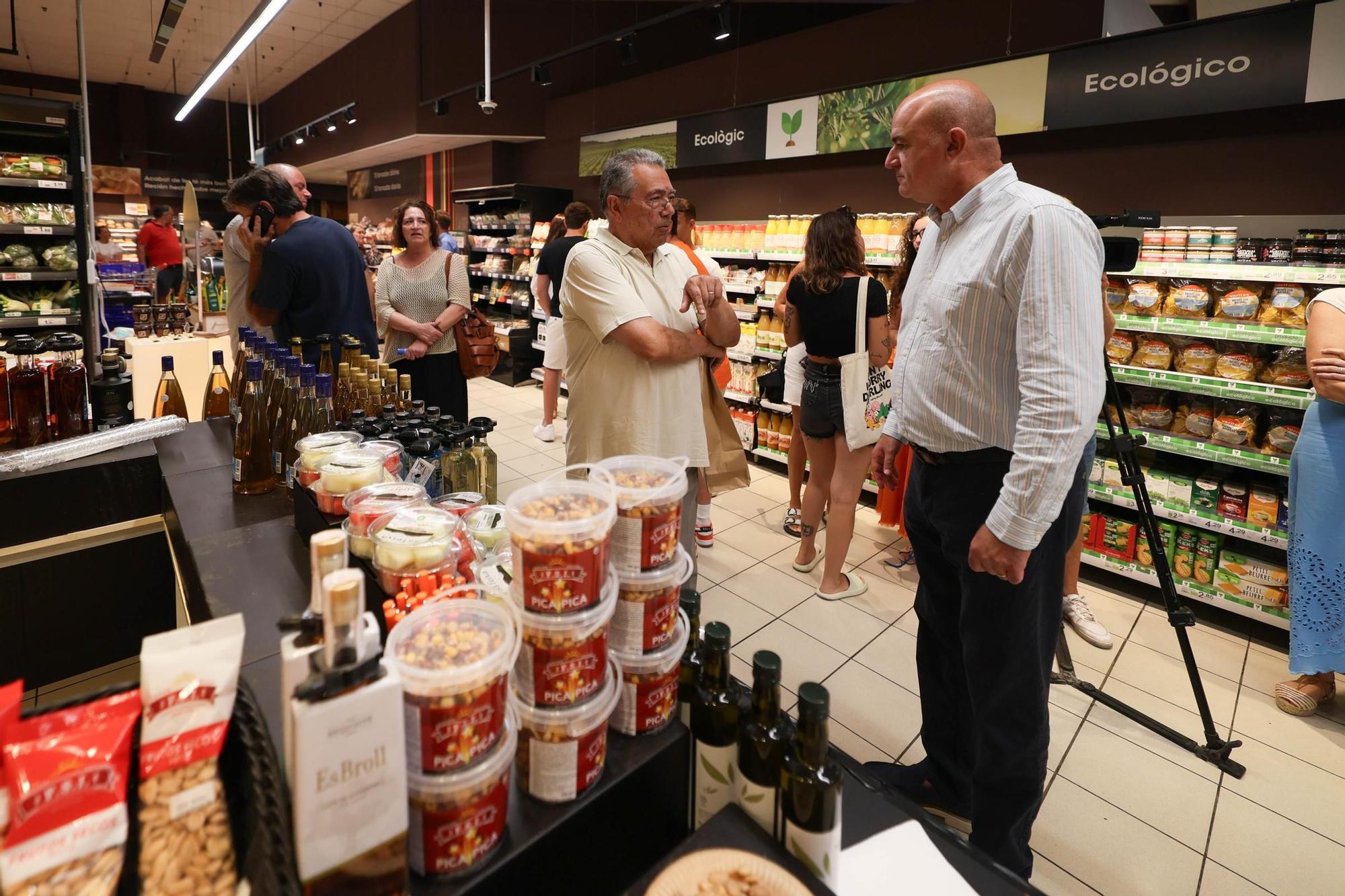 Mira las mejores imágenes de la presentación de la campaña de Eroski Sa nostra terra