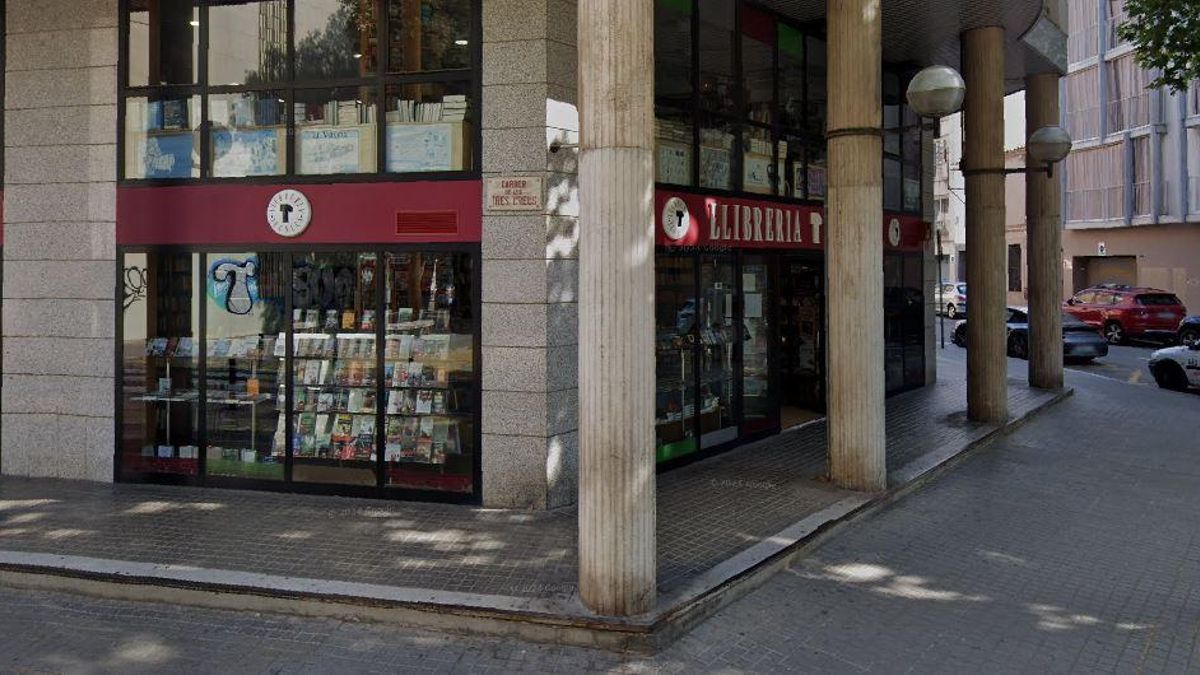 Adiós a la mítica librería de Sabadell aliada de la UAB tras más de 30 años de vida