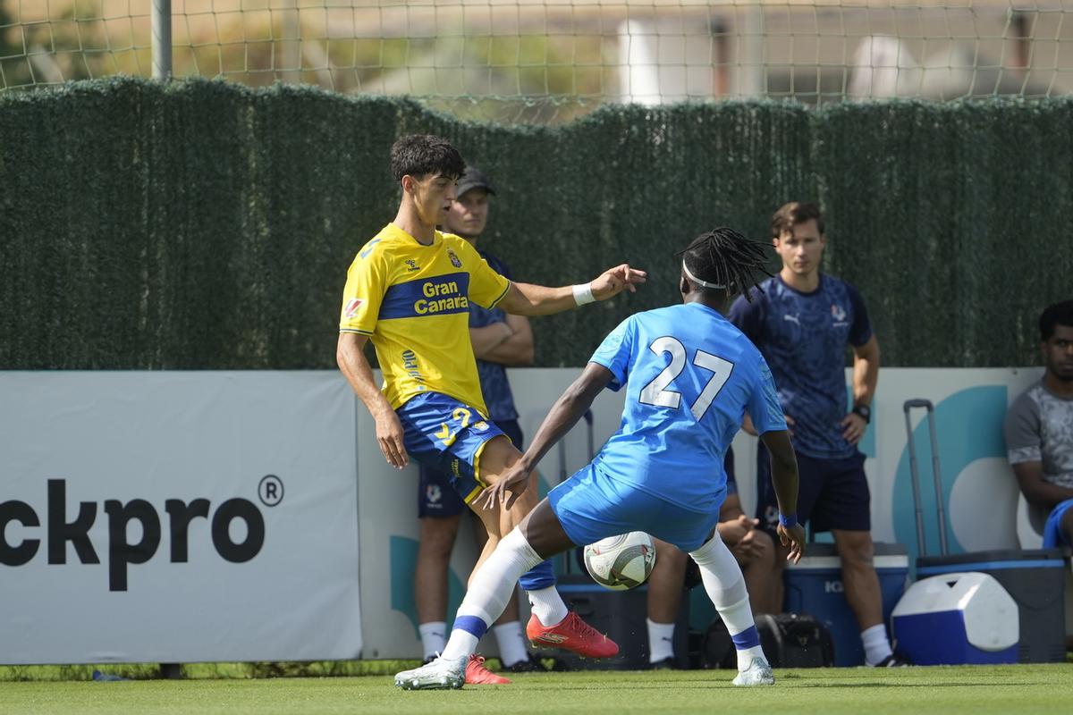 Partido UD Las Palmas- Neom saudí (0-1)