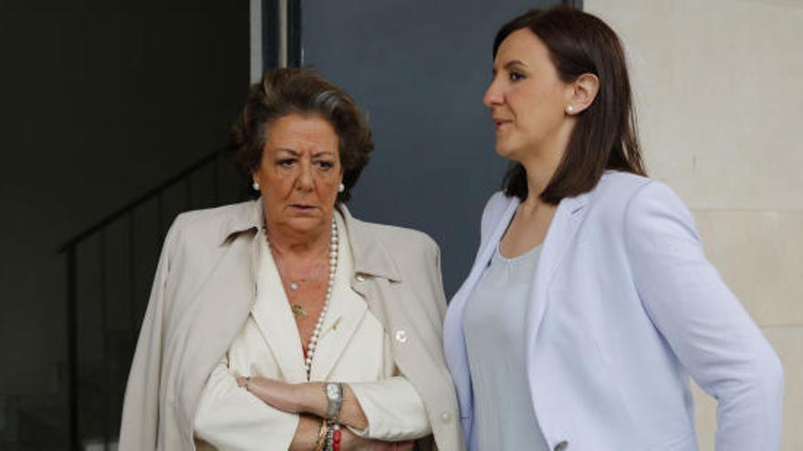 La familia de Rita Barberá, indignada por el &quot;miserable uso electoralista&quot; que el PP hace de la alcaldesa