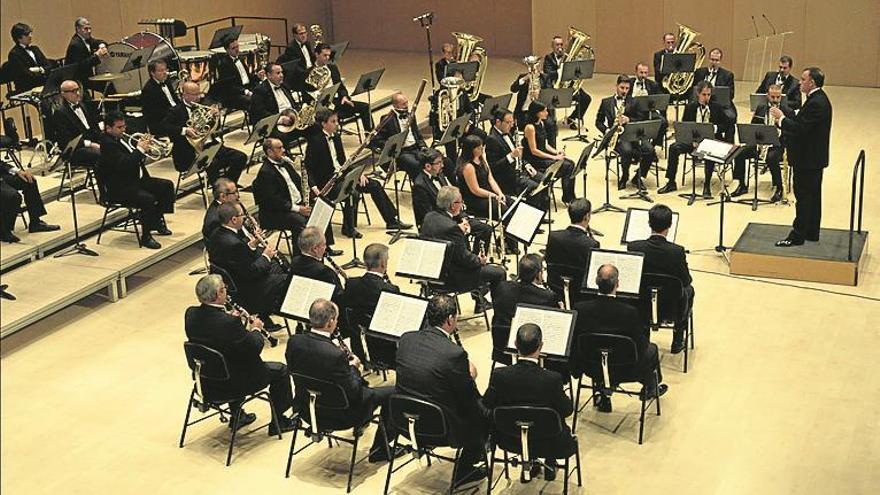 La Banda Municipal da un concierto de película con fines solidarios