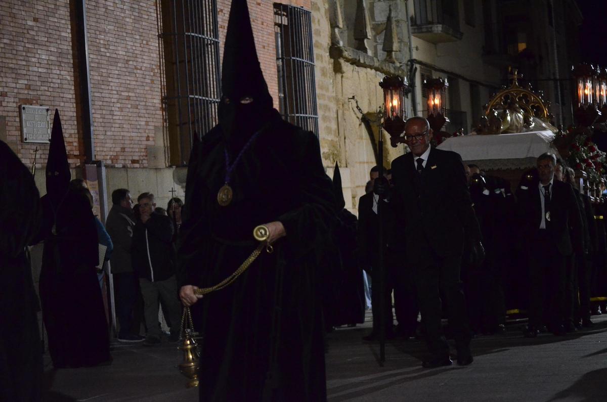La Procesión de las Tinieblas de Benavente, en imágenes