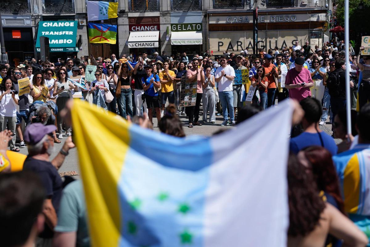 Manifestación en Madrid contra el impacto del turismo masivo en Canarias