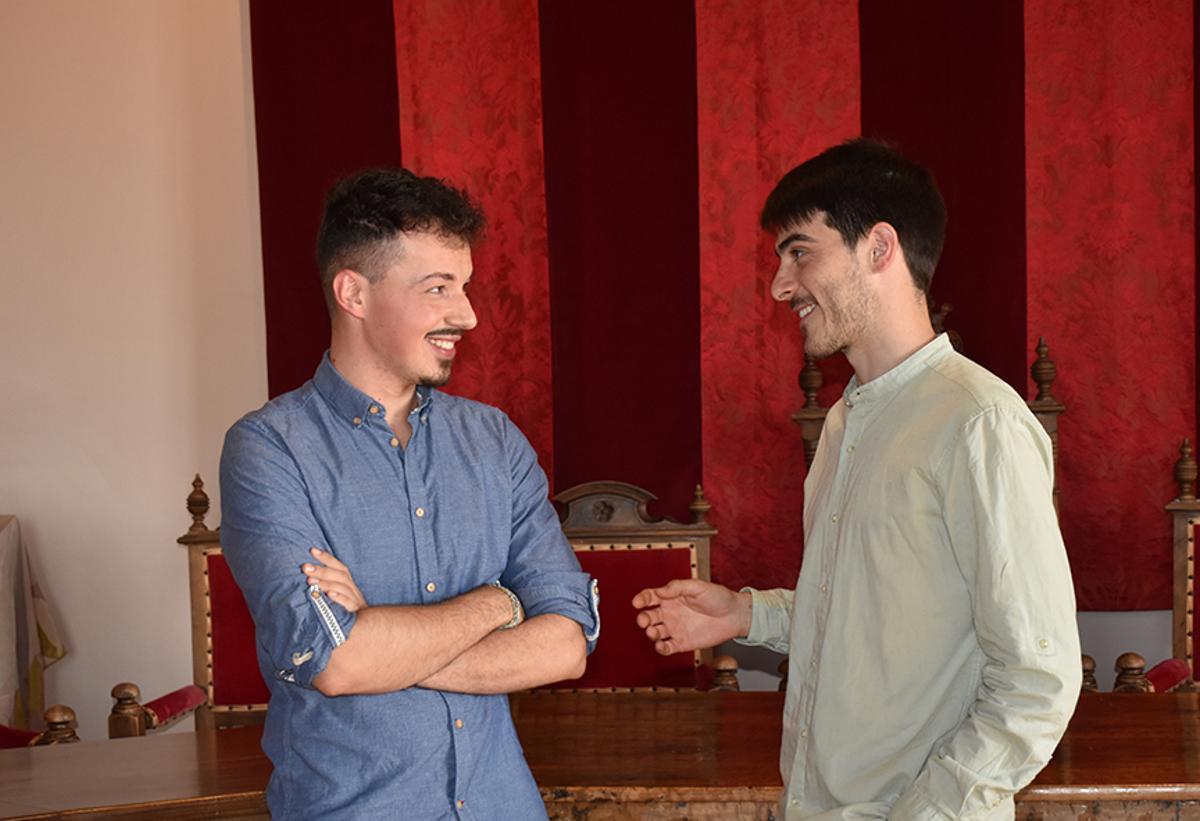 Diago y Sangüesa, en el salón del plenos del consistorio de Morella.