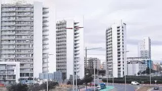 Torrent supera a València en demanda de pisos por el subidón del alquiler