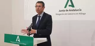 La Junta subraya el apoyo al sector pesquero del que dependen 250 embarcaciones malagueñas