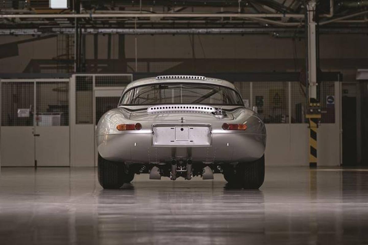 ctv-ej7-jag lwe image 120814 37 lowres