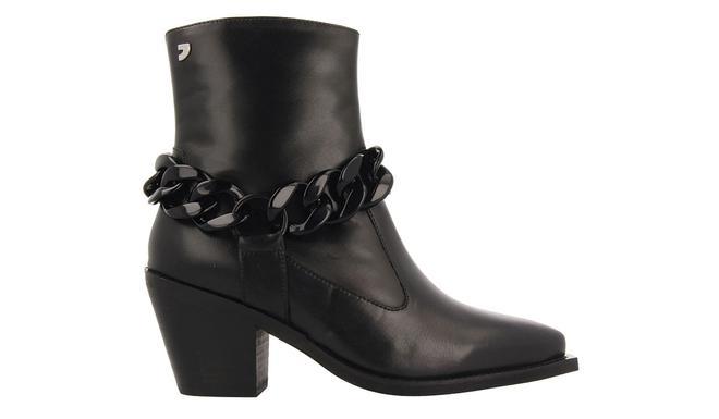 Botines estilo cowboy de Gioseppo