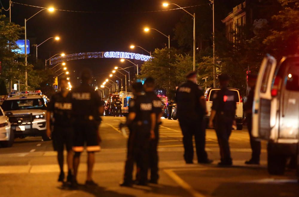 Un tiroteo en Toronto deja al menos dos muertos