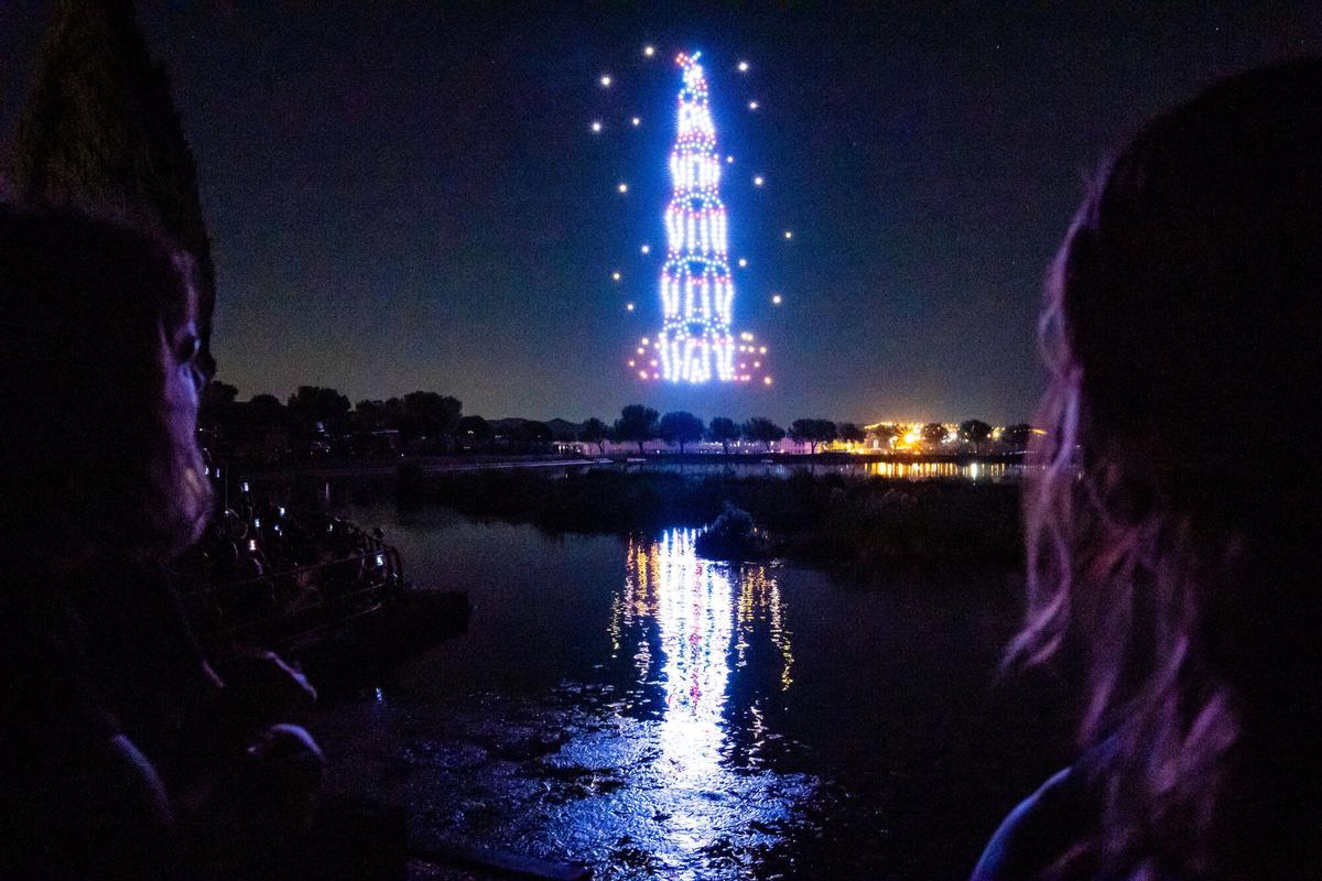 Espectacle de drons al parc de l'Agulla
