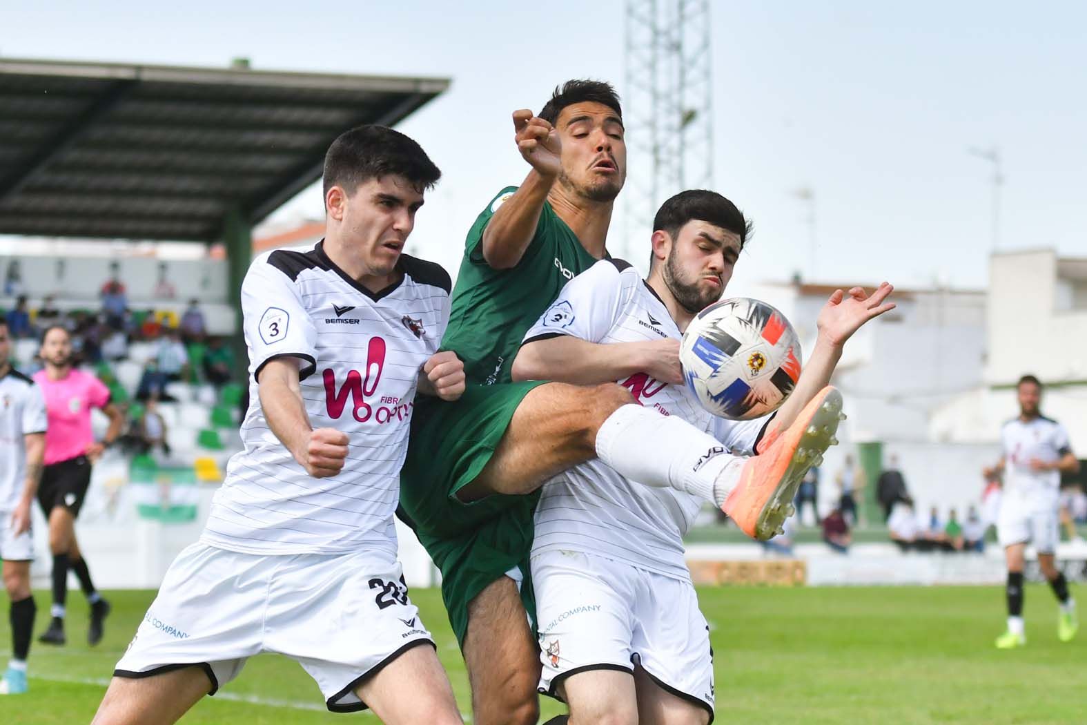 El triunfo del Pozobblanco ante el Córdoba B, en imágenes