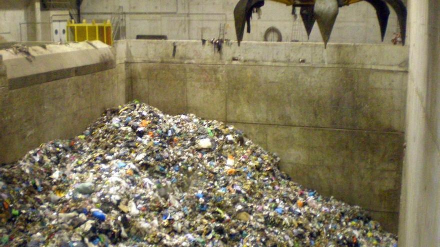 El 61 % de lo que incinera Son Reus podría ser reciclable, según el Consell