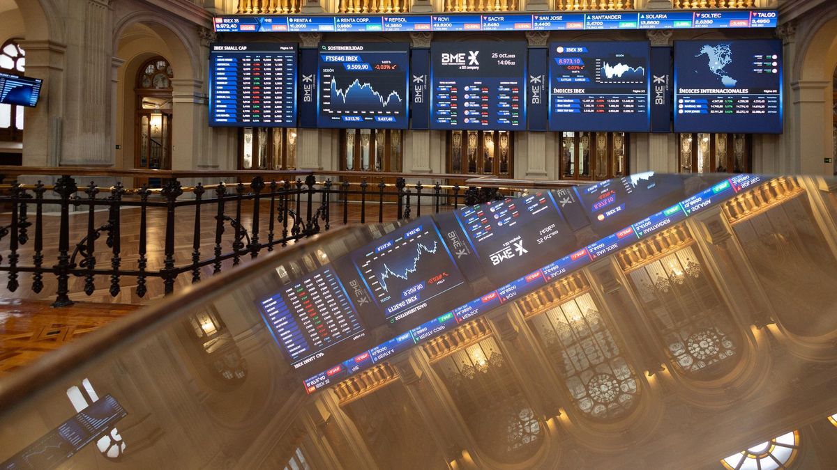 El selectivo español se ha desapalancado desde 2008, pero tiene más deuda que otros índices europeos por el mayor peso de empresas renovables e infraestructuras.
