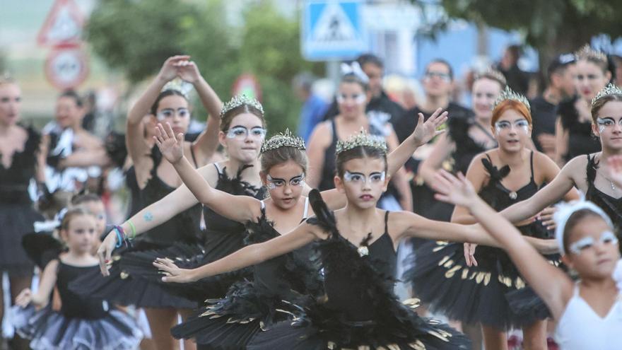 Desfile de Carrozas en San Miguel de Salinas