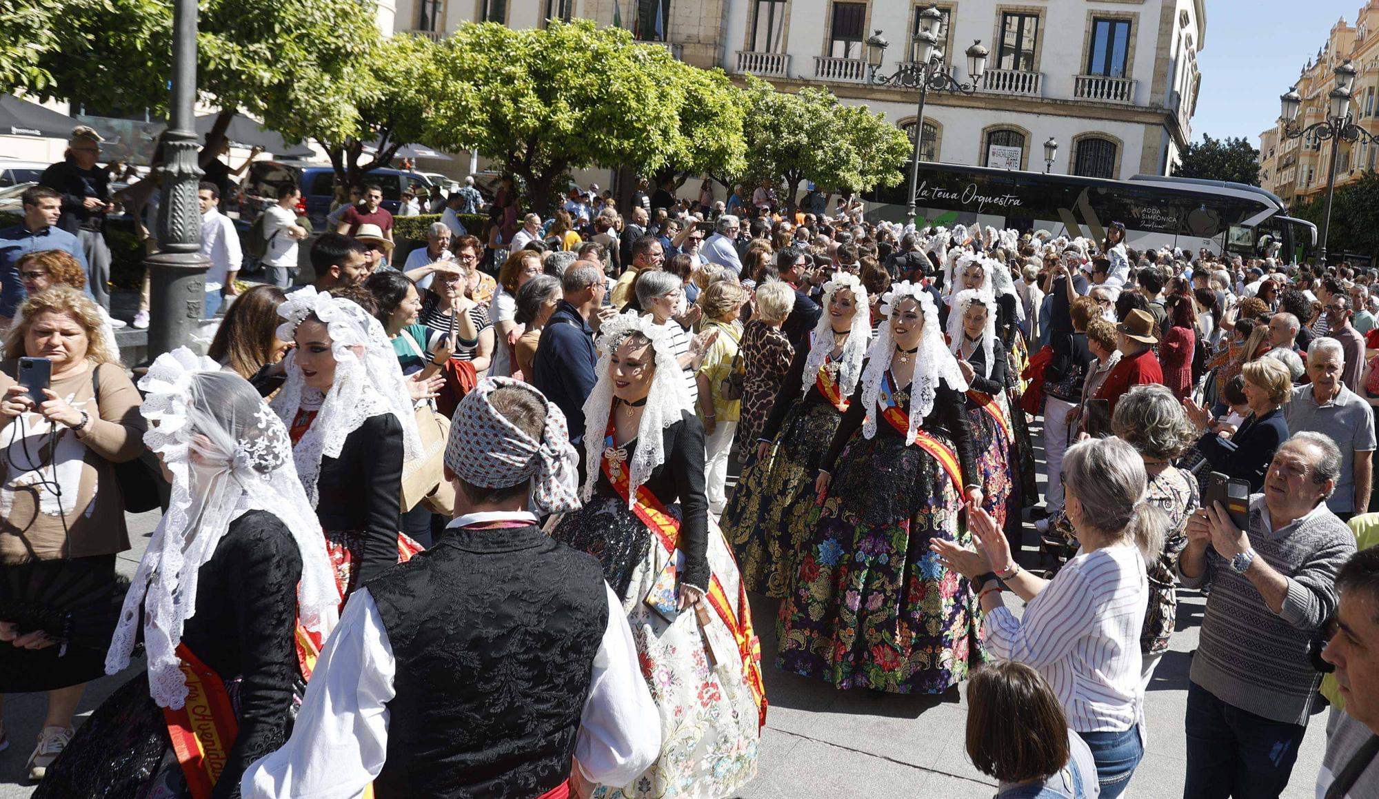 Segundo día de promoción de la fiesta alicantina en Córdoba