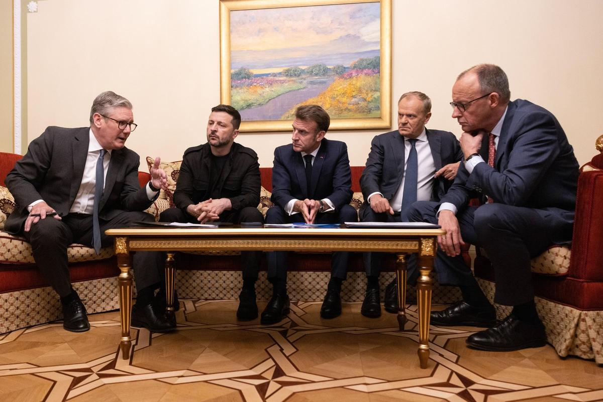 La UE imposarà sancions a Rússia si no hi ha avenços cap a una treva La UE imposarà sancions a Rússia si no hi ha avenços cap a una treva